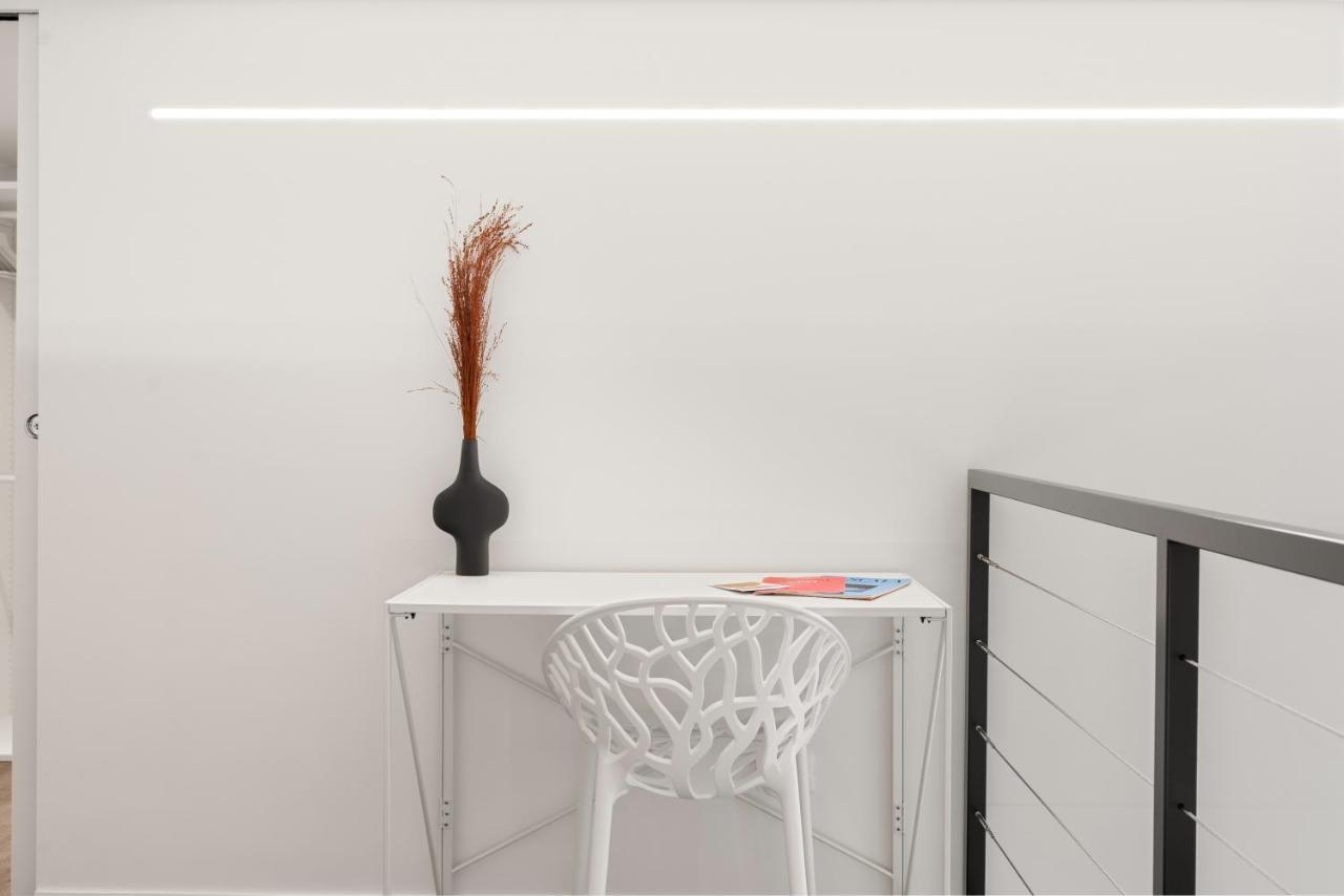 Modern Quiet Super Central Luxury Apartment 밀라노 외부 사진